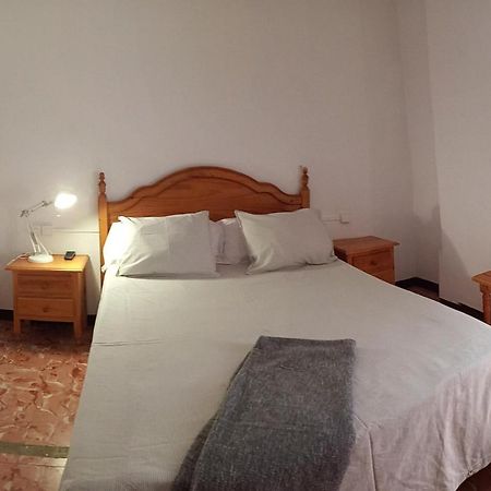 Hostal Fonda Cerdanya La Pobla de Lillet Luaran gambar