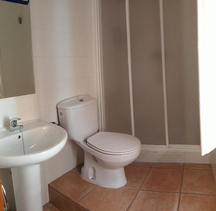 Hostal Fonda Cerdanya La Pobla de Lillet Luaran gambar